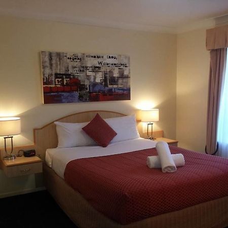 Cotswold Motor Inn Toowoomba Dış mekan fotoğraf