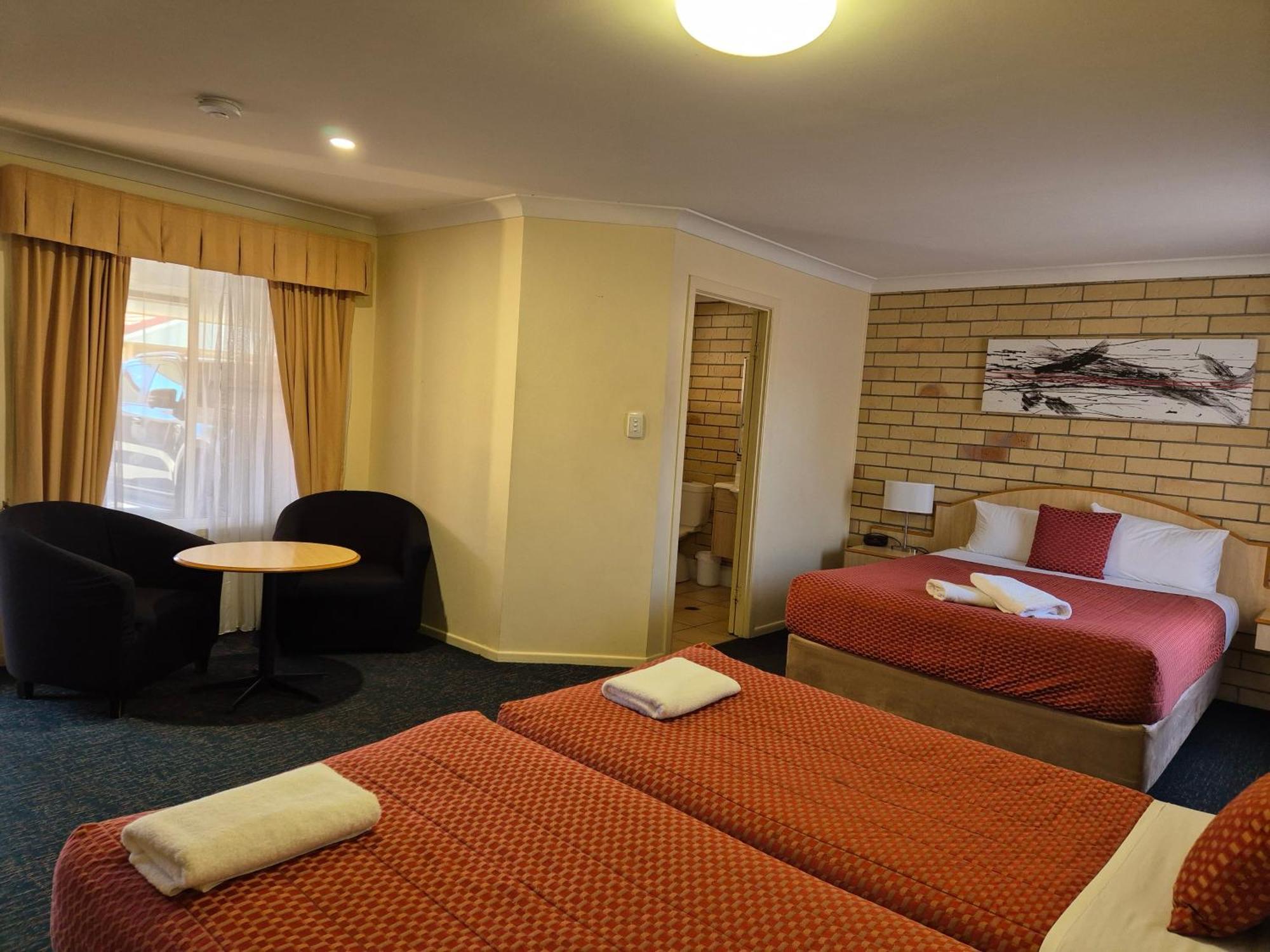 Cotswold Motor Inn Toowoomba Dış mekan fotoğraf