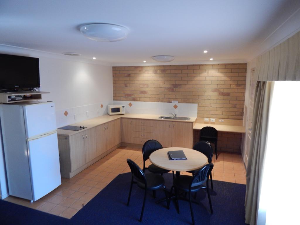 Cotswold Motor Inn Toowoomba Dış mekan fotoğraf