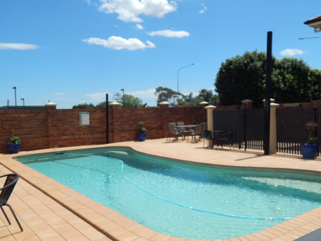 Cotswold Motor Inn Toowoomba Dış mekan fotoğraf