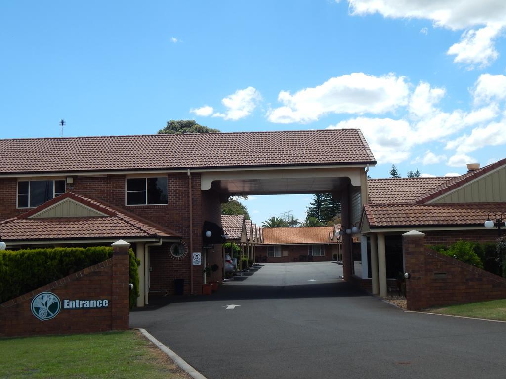 Cotswold Motor Inn Toowoomba Dış mekan fotoğraf