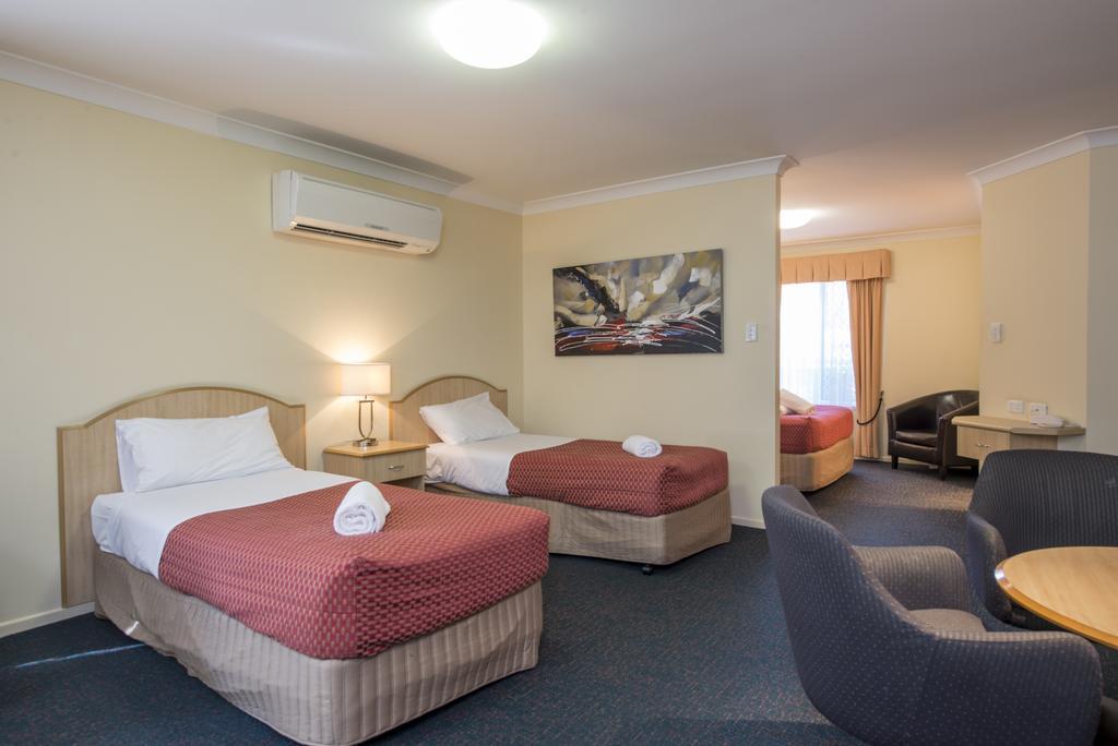 Cotswold Motor Inn Toowoomba Dış mekan fotoğraf