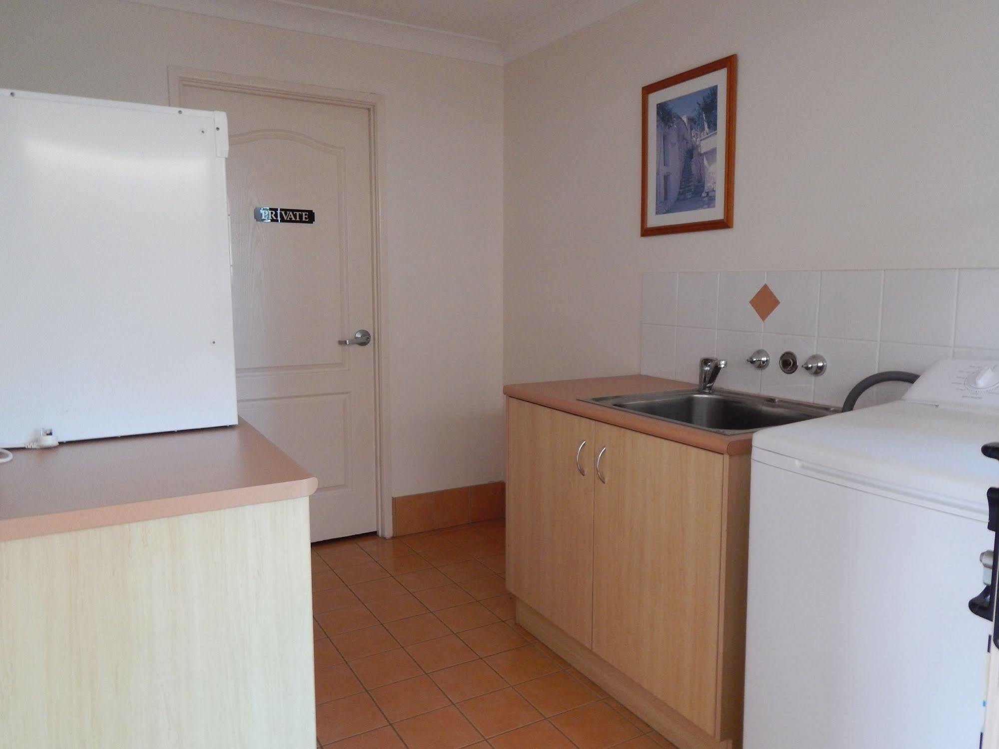 Cotswold Motor Inn Toowoomba Dış mekan fotoğraf